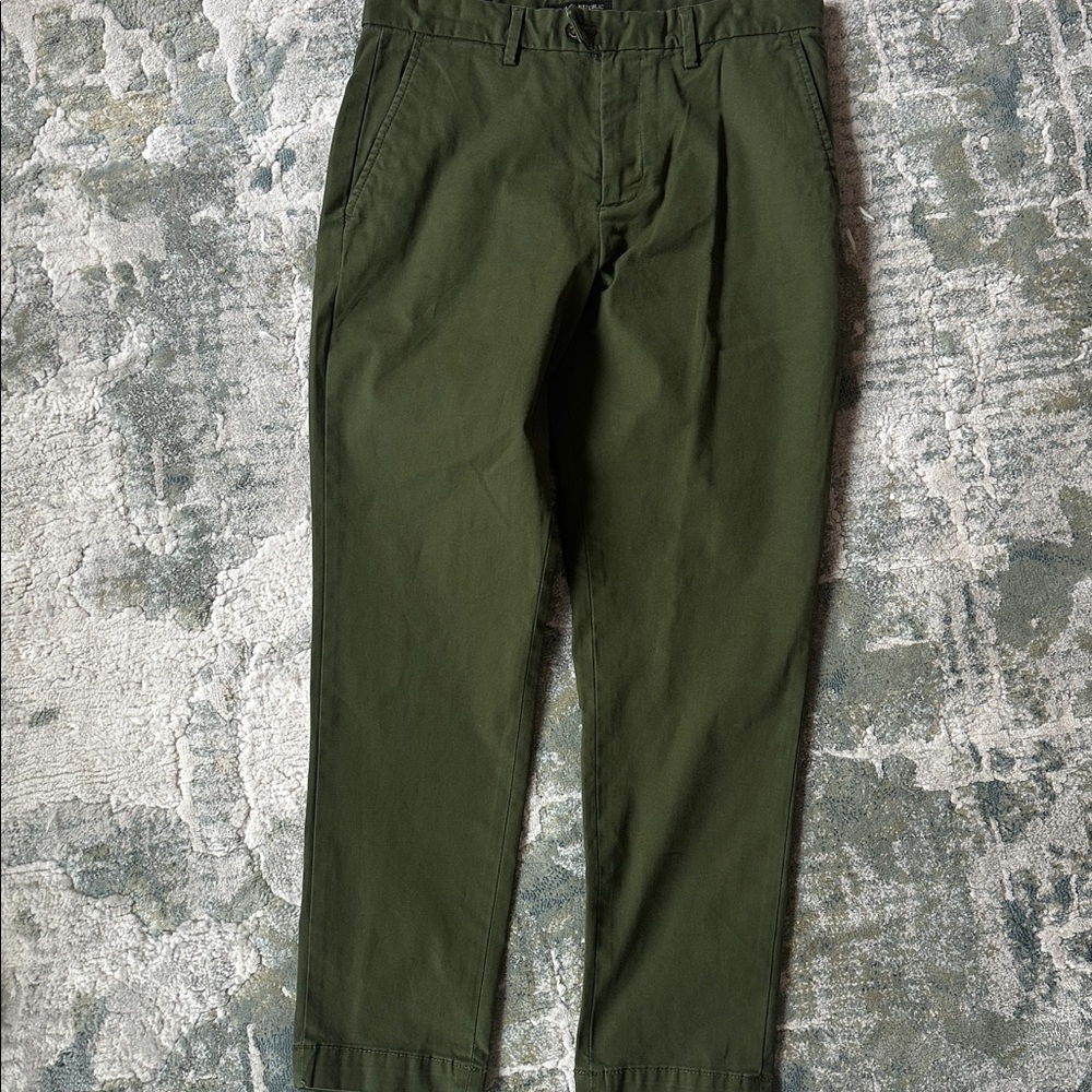 Banana Republic Olive Green Grayson Chino